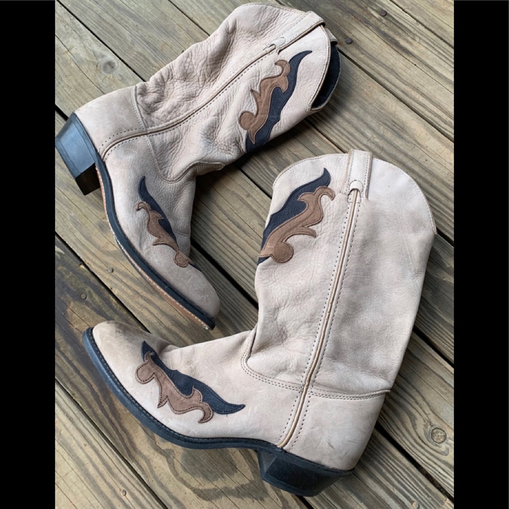 vintage cowgirl boots
